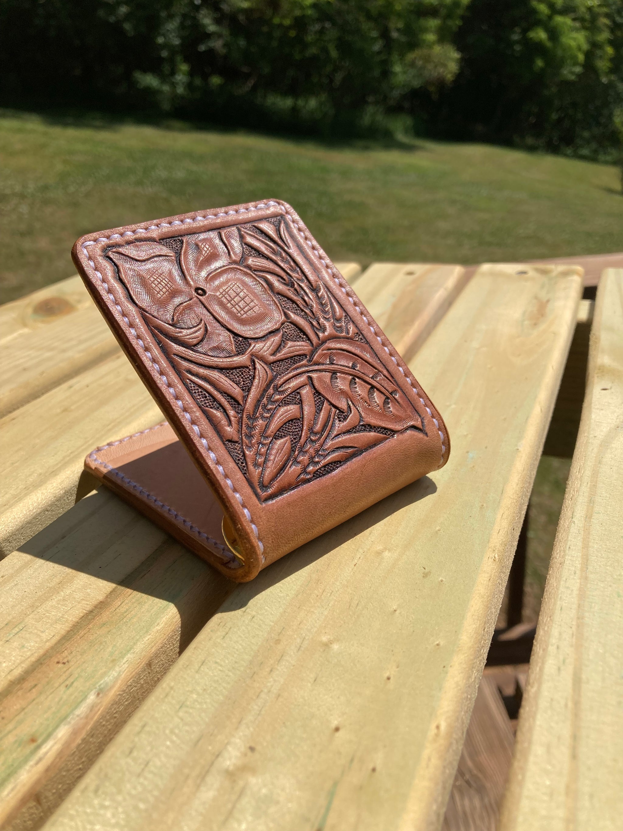 Money clipper wallet (western floral) – J B 1985